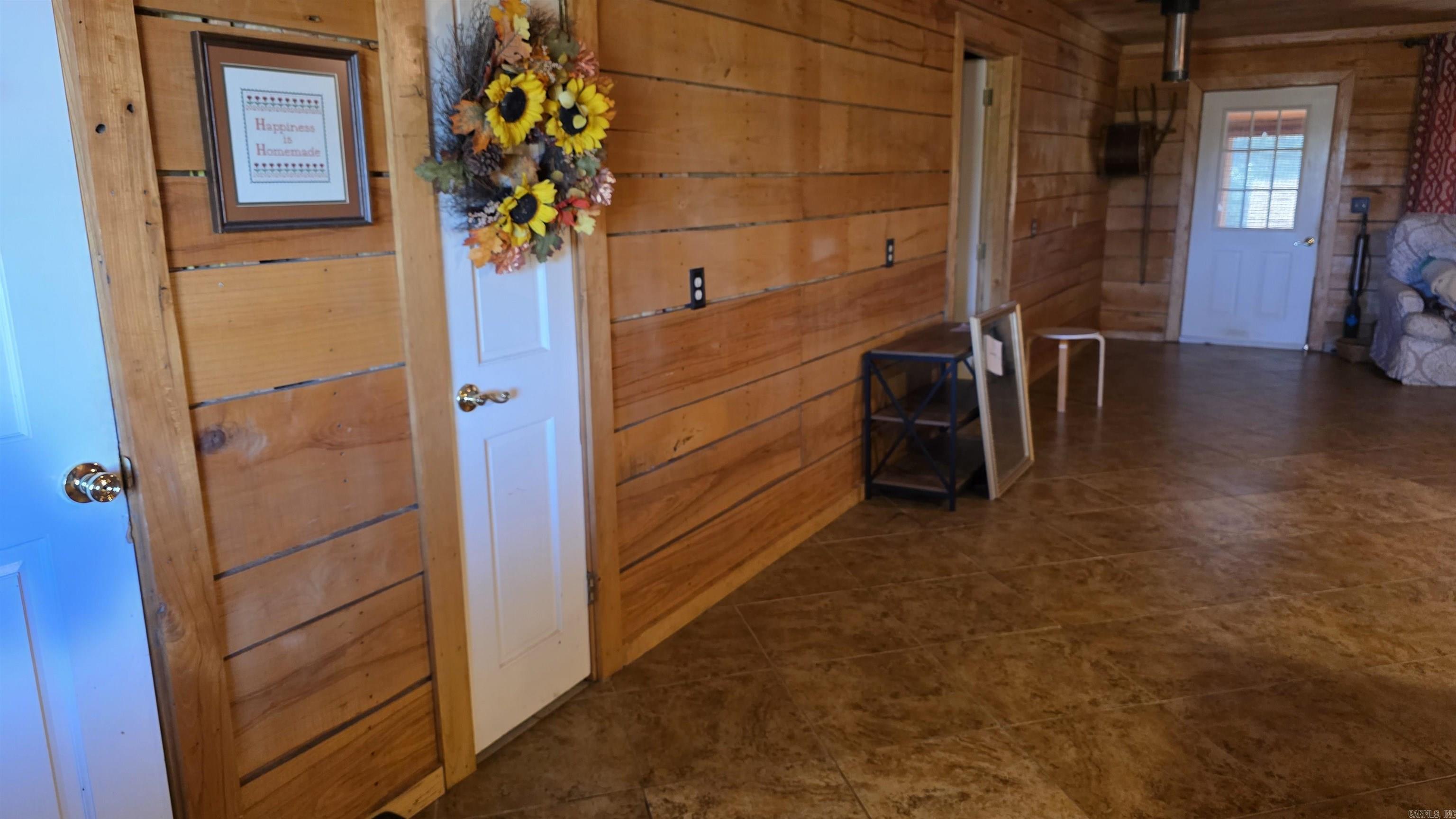 1359 Two Rivers Trail