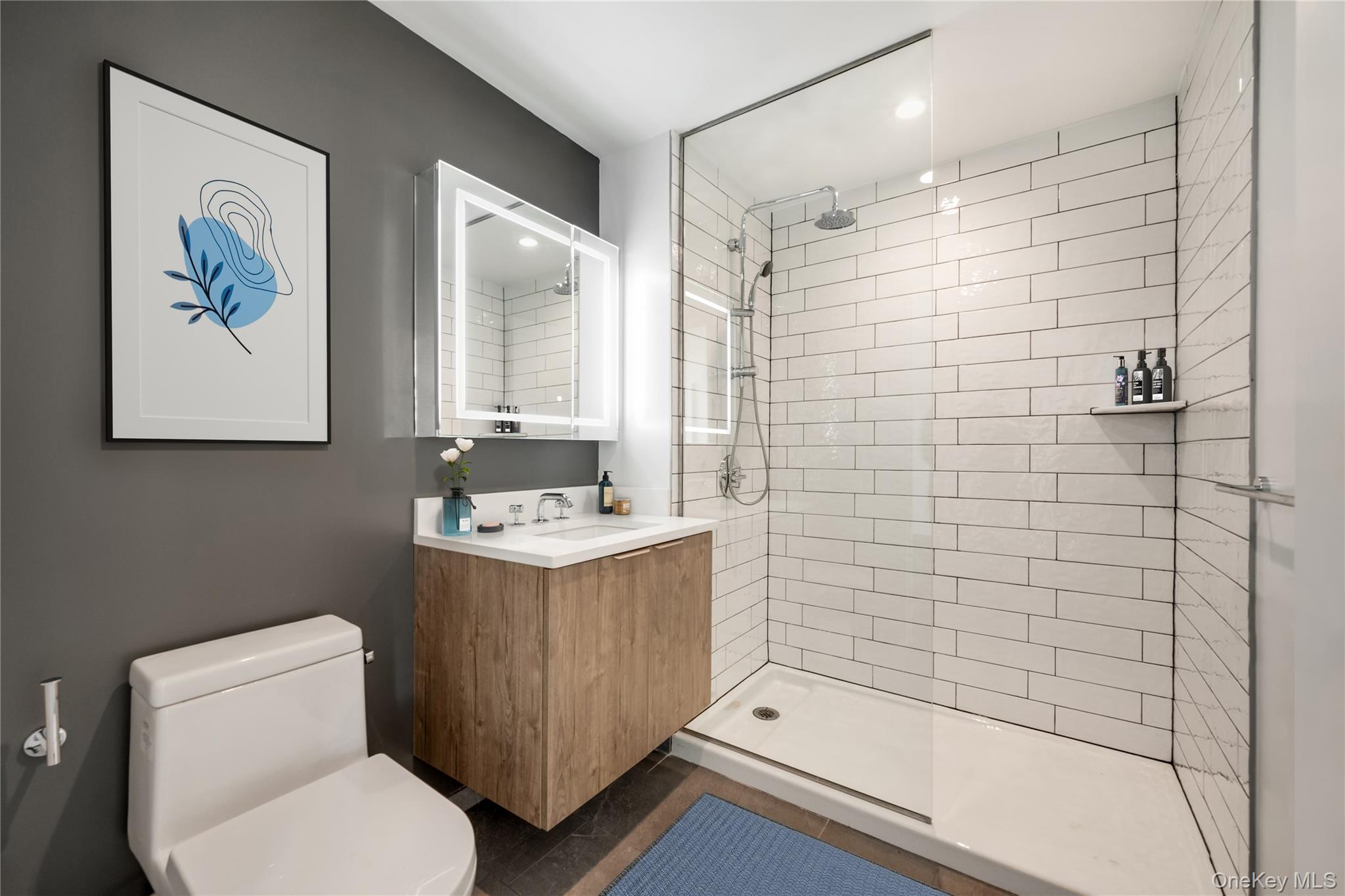 2815 35th Street Unit: 6A