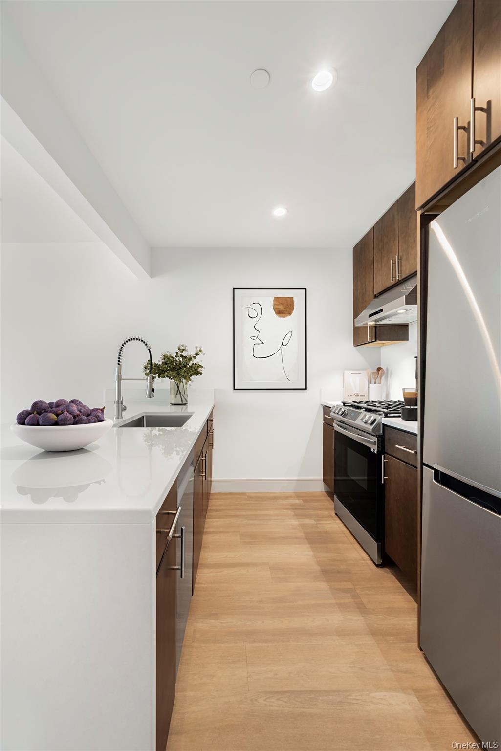 2815 35th Street Unit: 6A