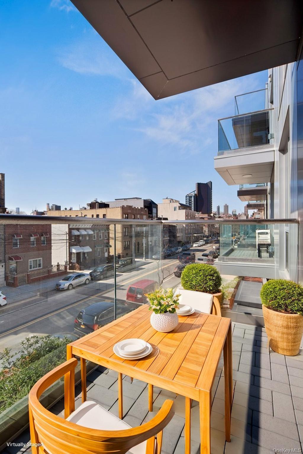 1433 31st Avenue Unit: 3L