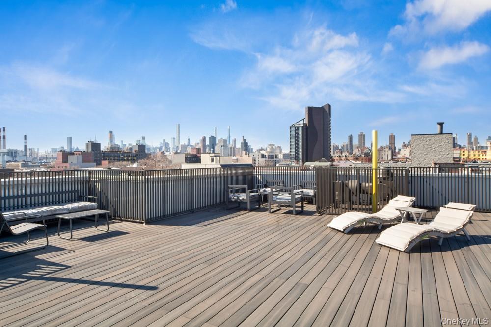 1433 31st Avenue Unit: 3L