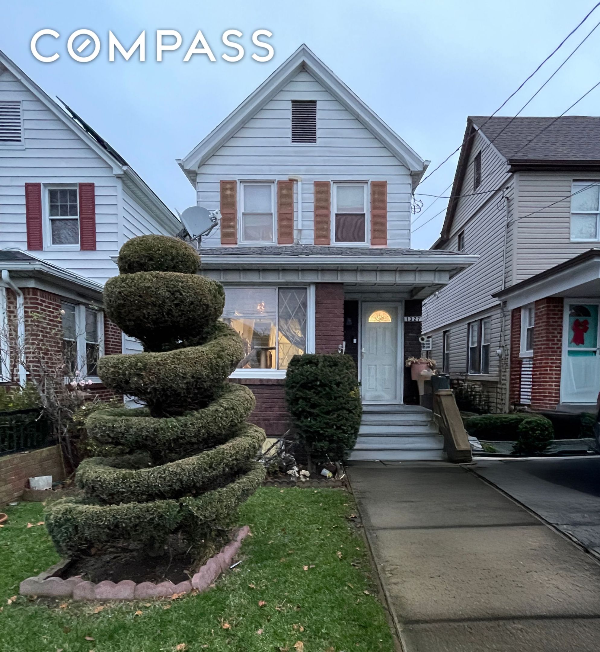 1327 E 59th Street