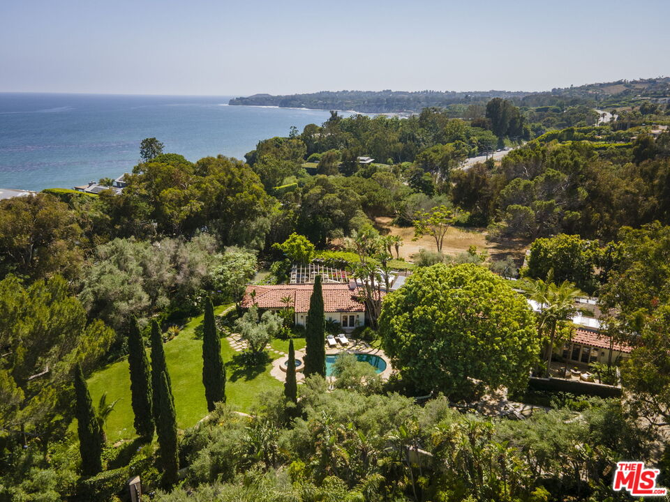 27403 Pacific Coast Hwy