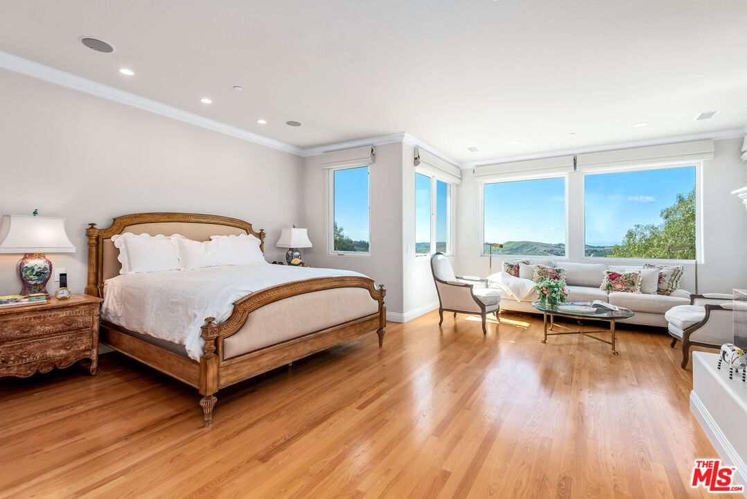 8018 Balcom Canyon Rd