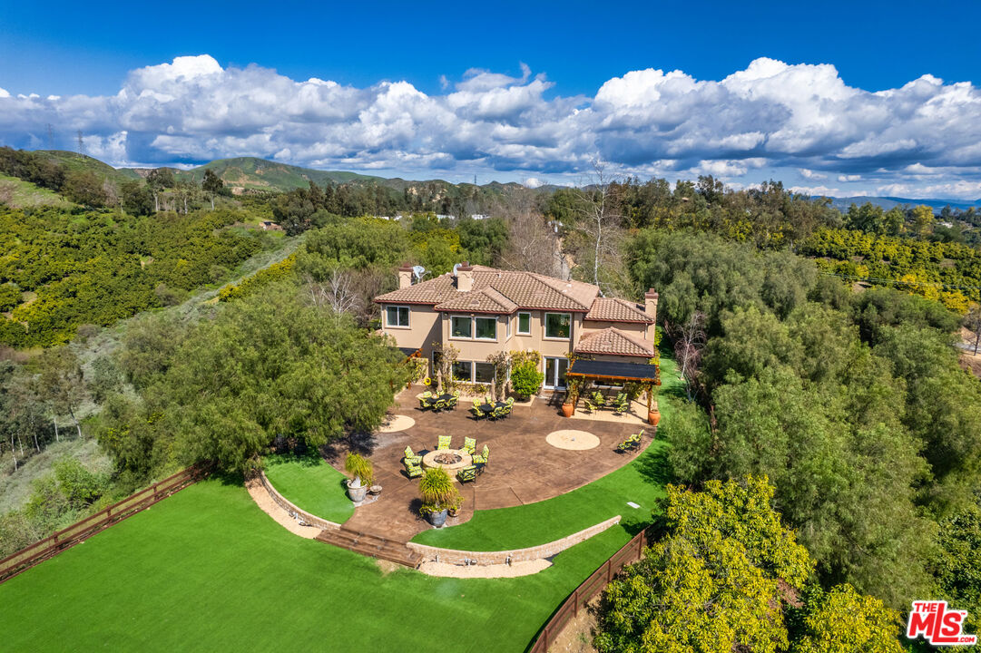 8018 Balcom Canyon Rd