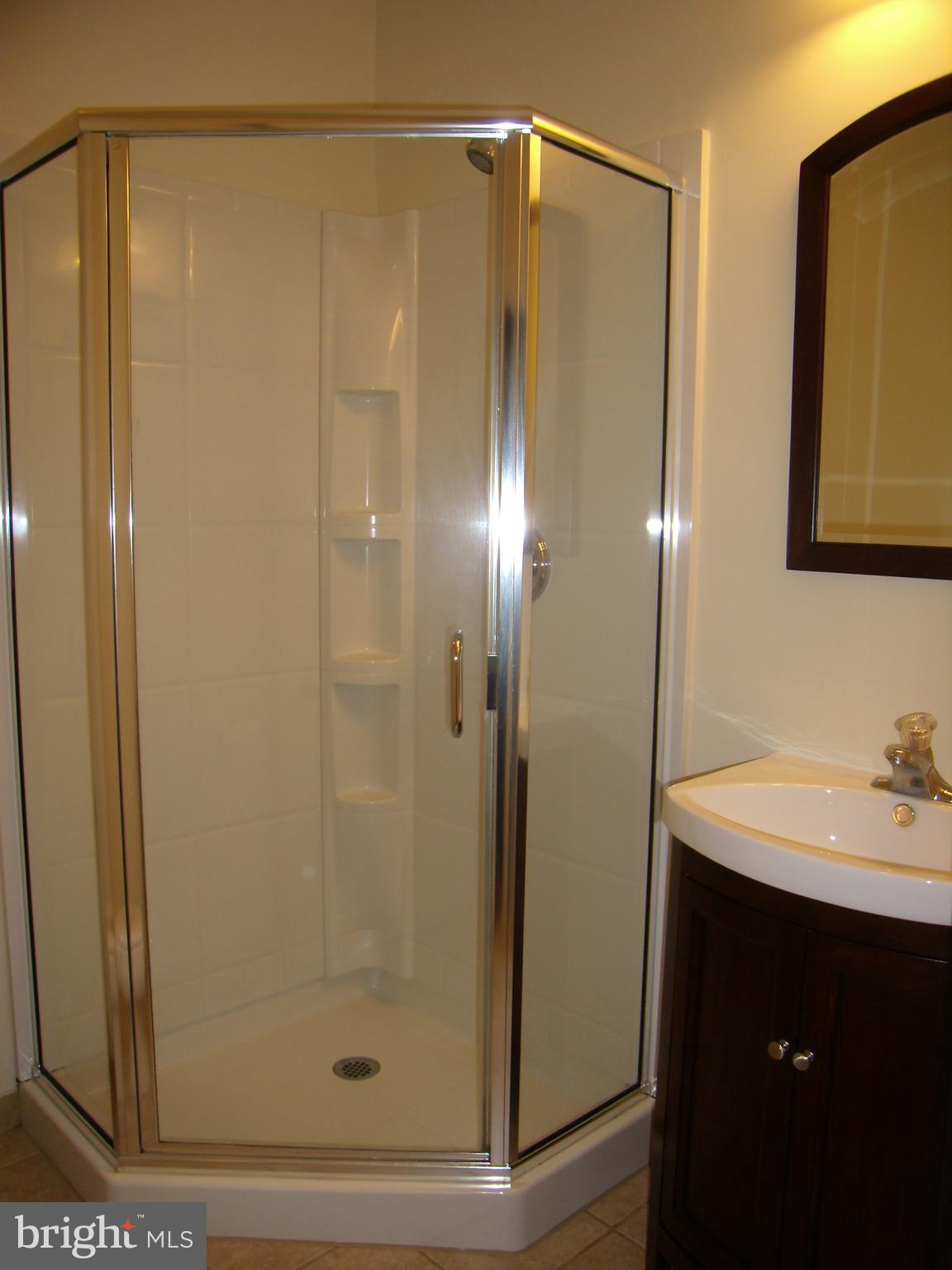 224 W 14TH STREET 4