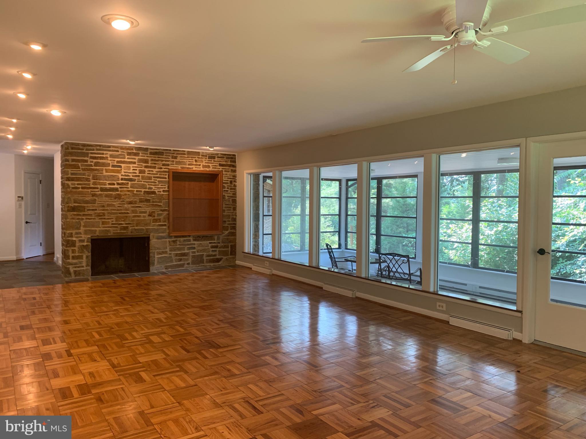 9 WOOD ROAD