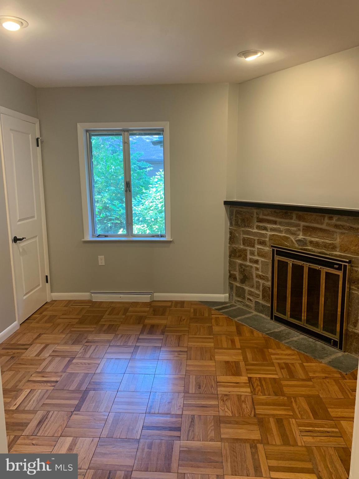 9 WOOD ROAD
