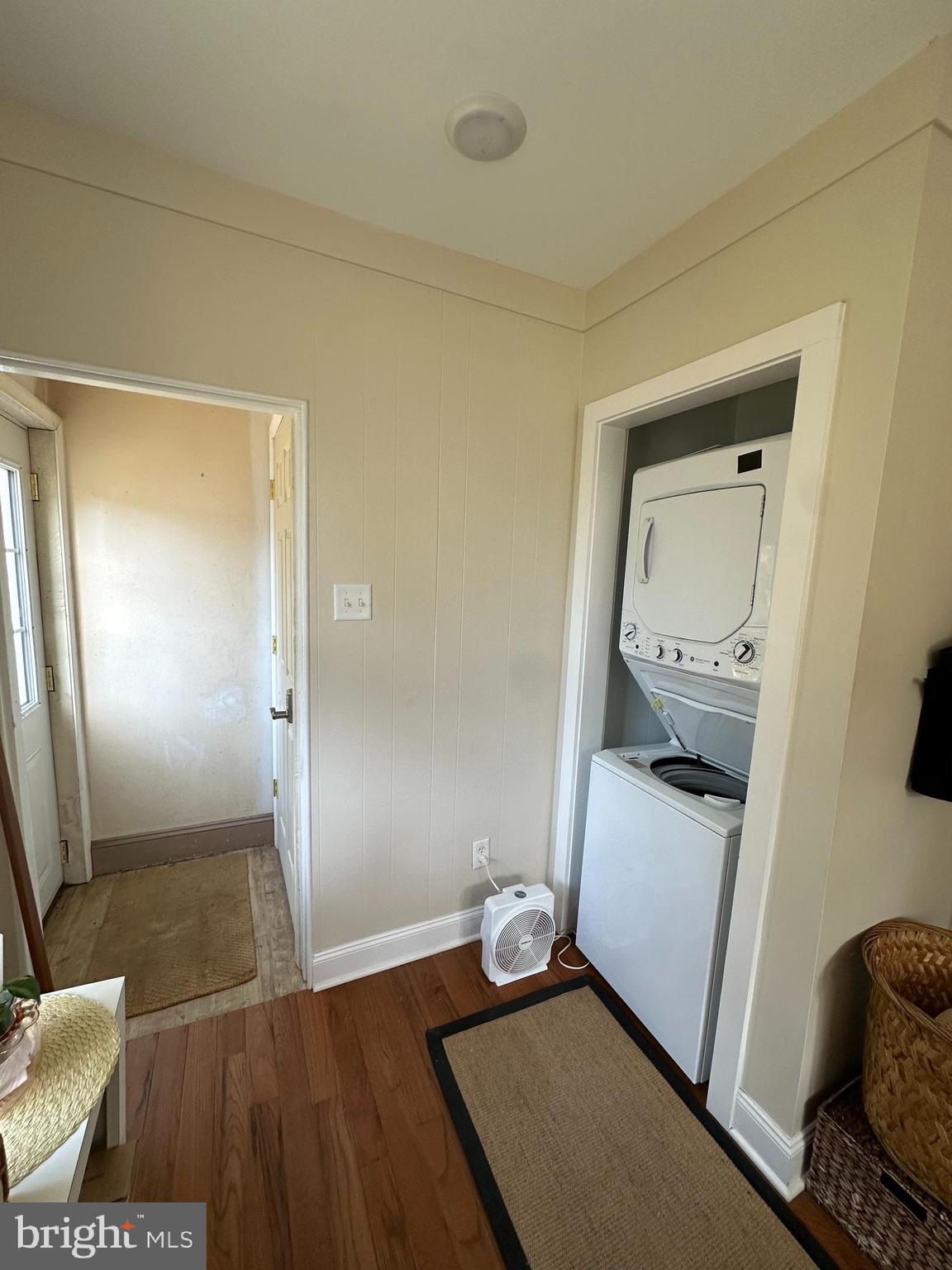 1415 RIVERVIEW AVENUE 1