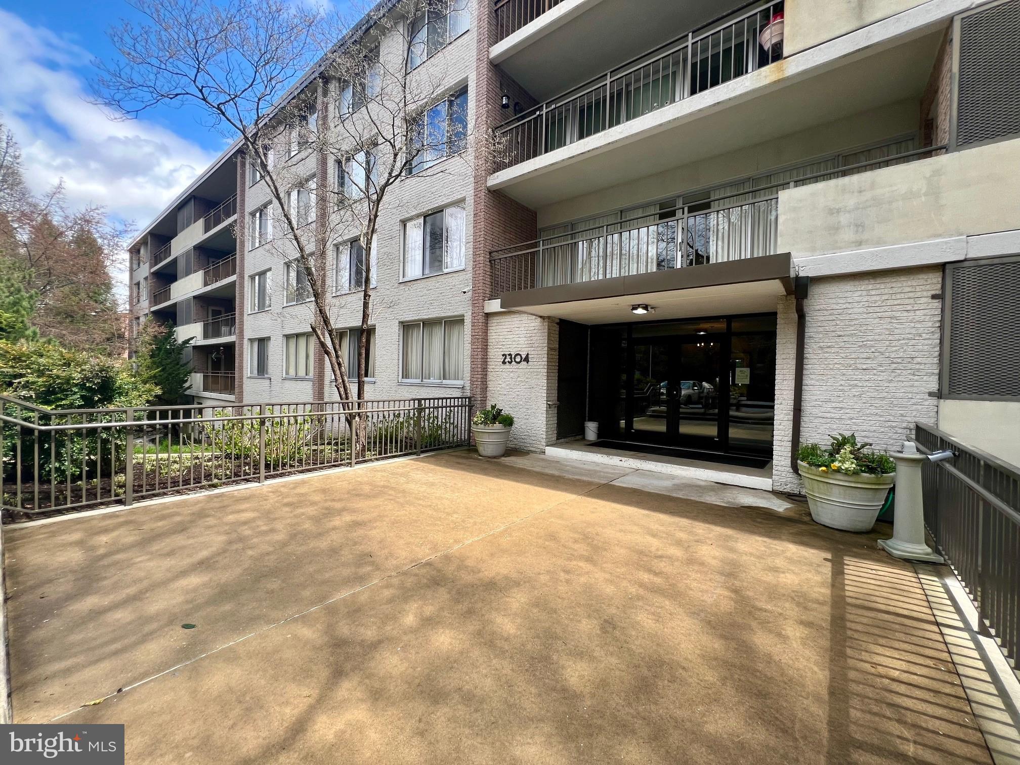 2304 RIDDLE AVENUE C403