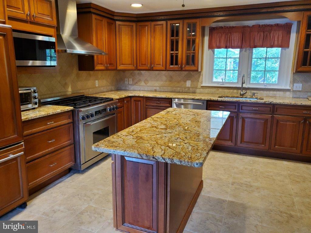 55 PASCHALL ROAD