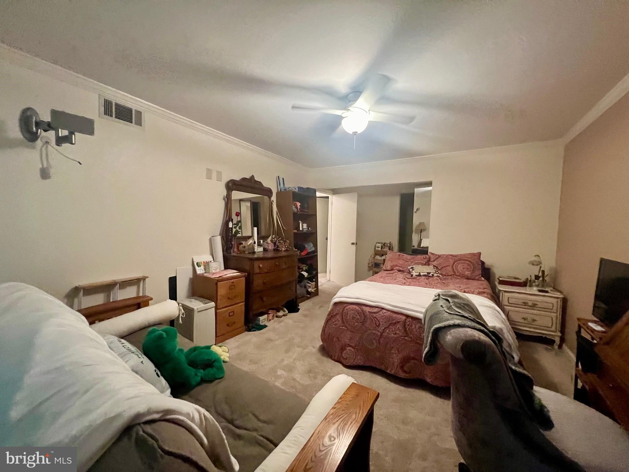7 ROCKFORD ROAD J15