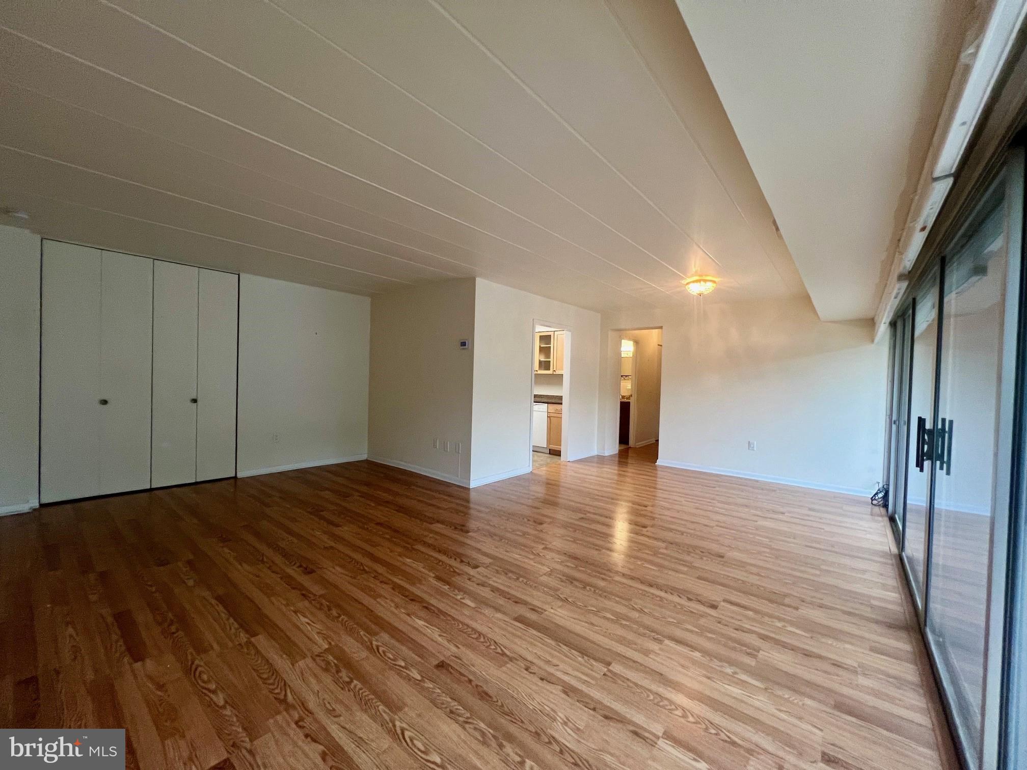 2302 RIDDLE AVENUE B307