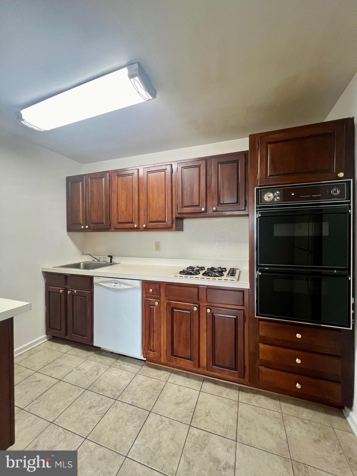 1401 PENNSYLVANIA AVENUE UNIT 1606