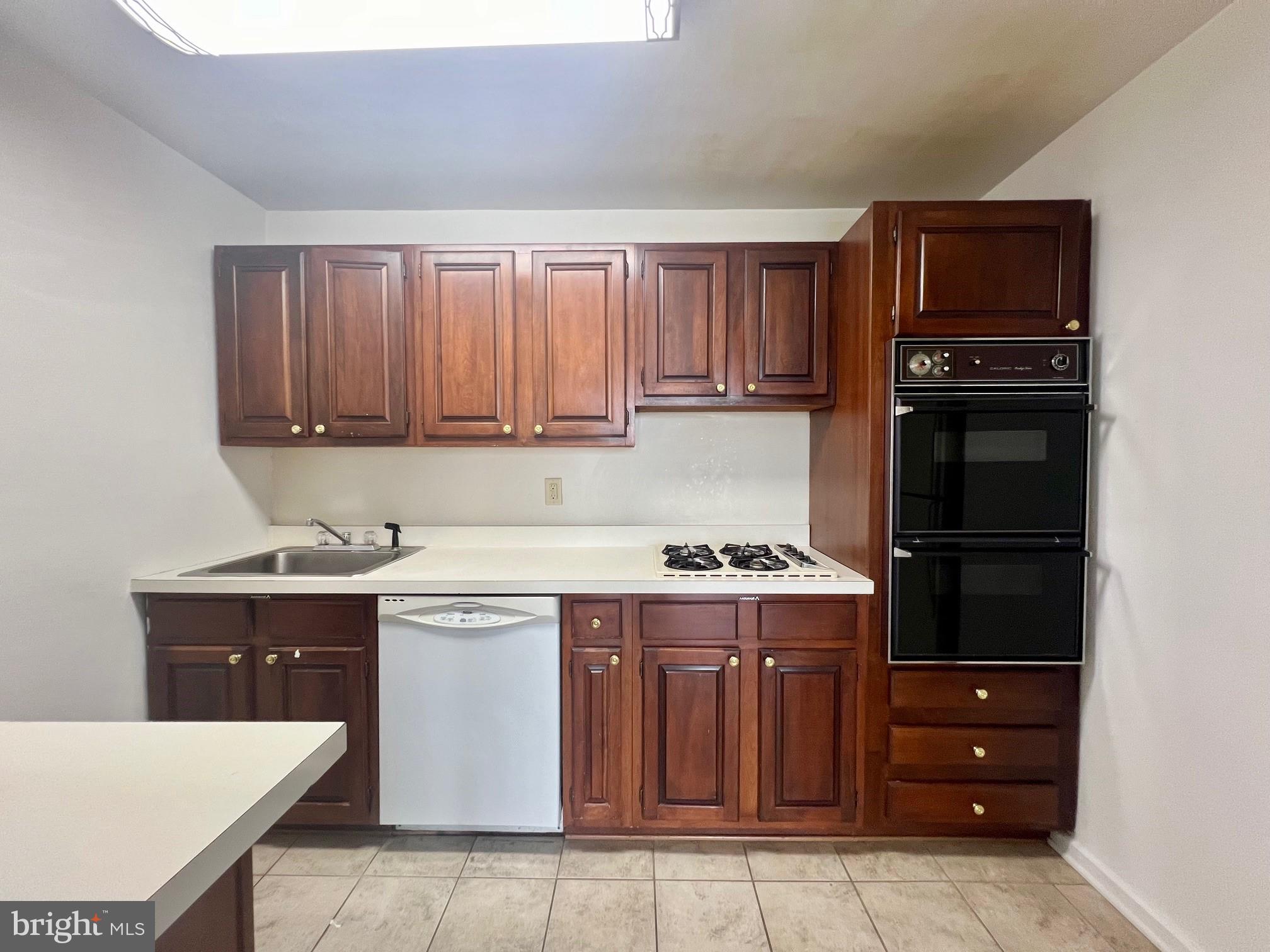 1401 PENNSYLVANIA AVENUE UNIT 1606