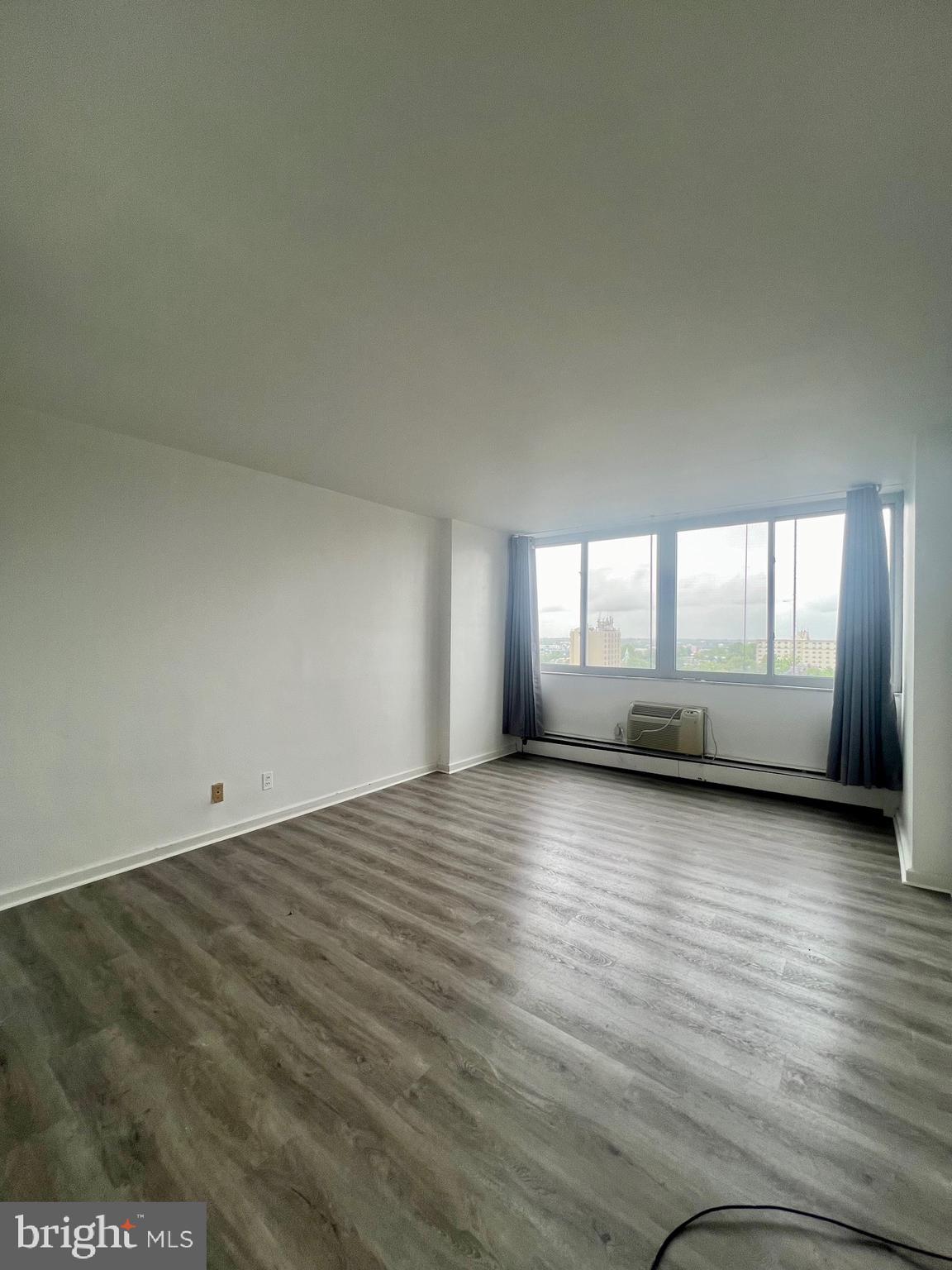 1401 PENNSYLVANIA AVENUE UNIT 1606