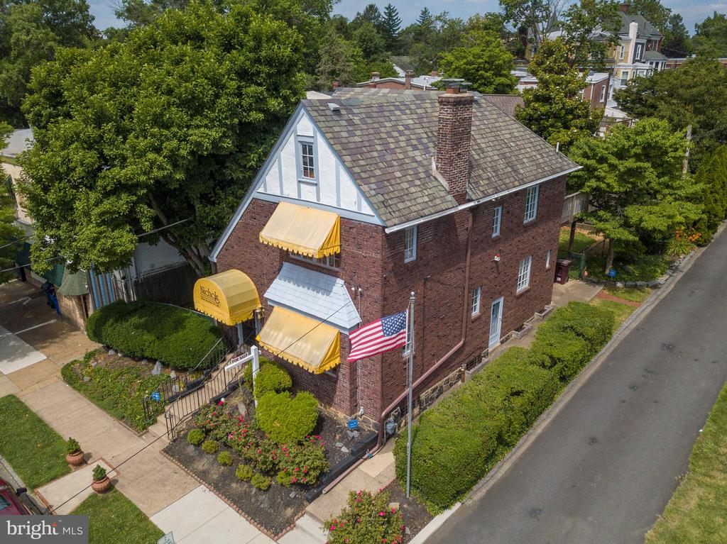 1715 N UNION STREET