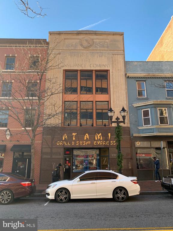 833 N MARKET STREET 201