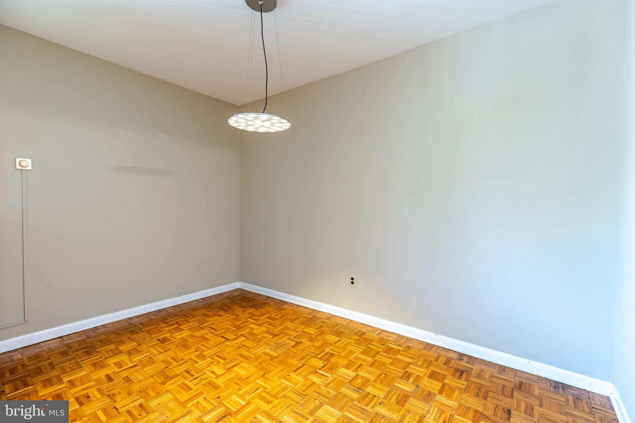 1301 N HARRISON STREET 401