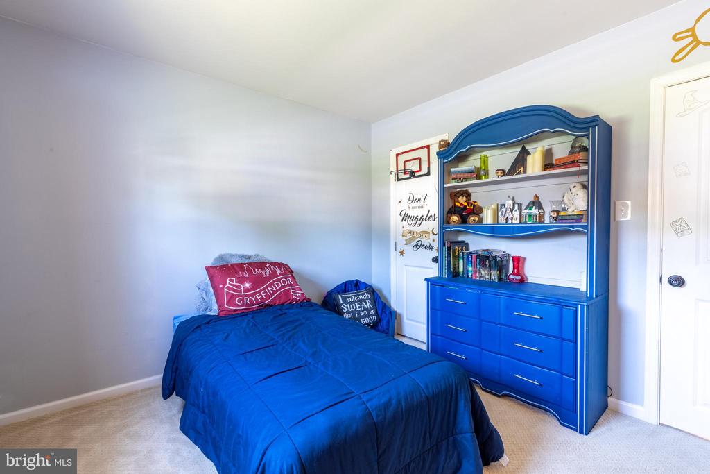 2511 MCCAWBER DRIVE
