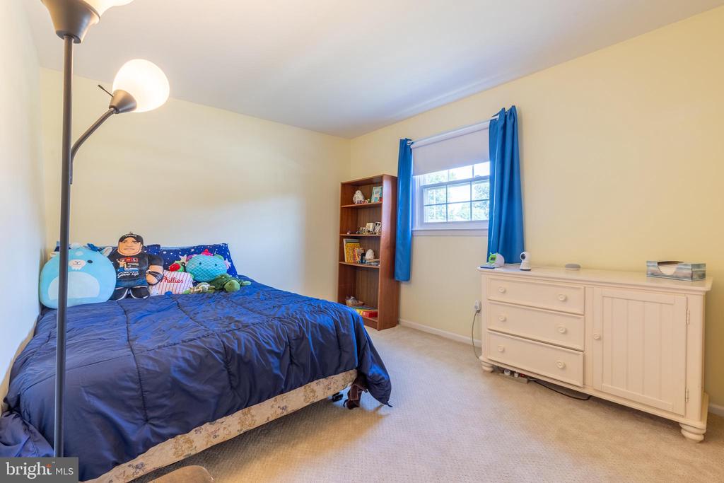 2511 MCCAWBER DRIVE