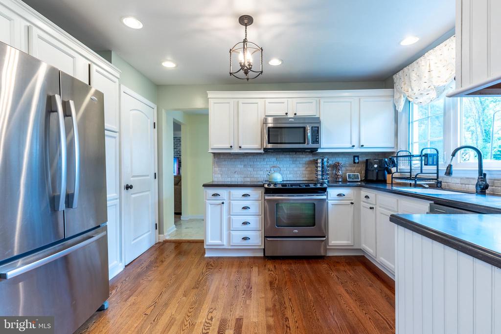 2511 MCCAWBER DRIVE