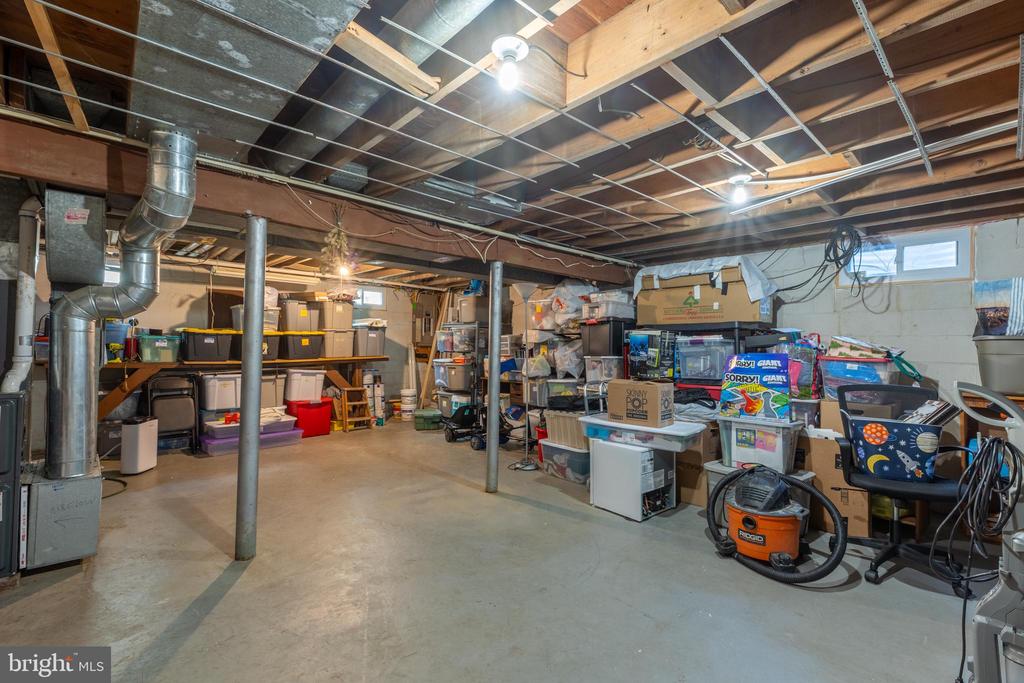 2511 MCCAWBER DRIVE