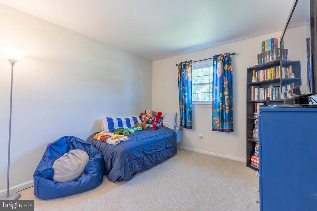 2511 MCCAWBER DRIVE