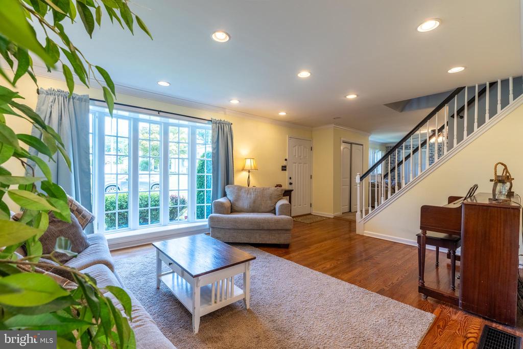 2511 MCCAWBER DRIVE