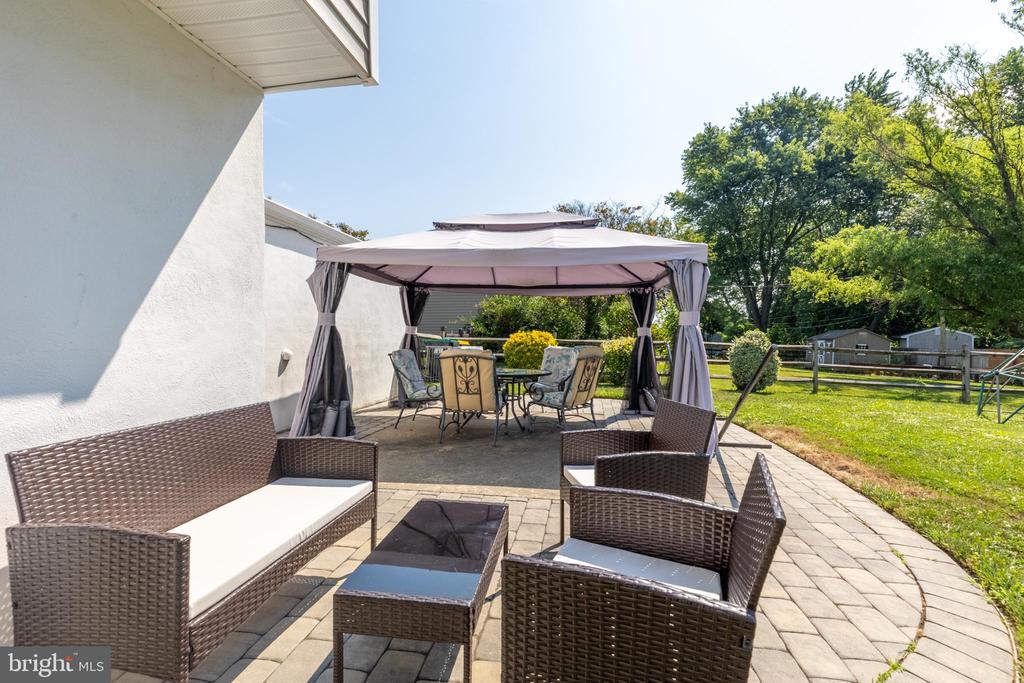 2511 MCCAWBER DRIVE