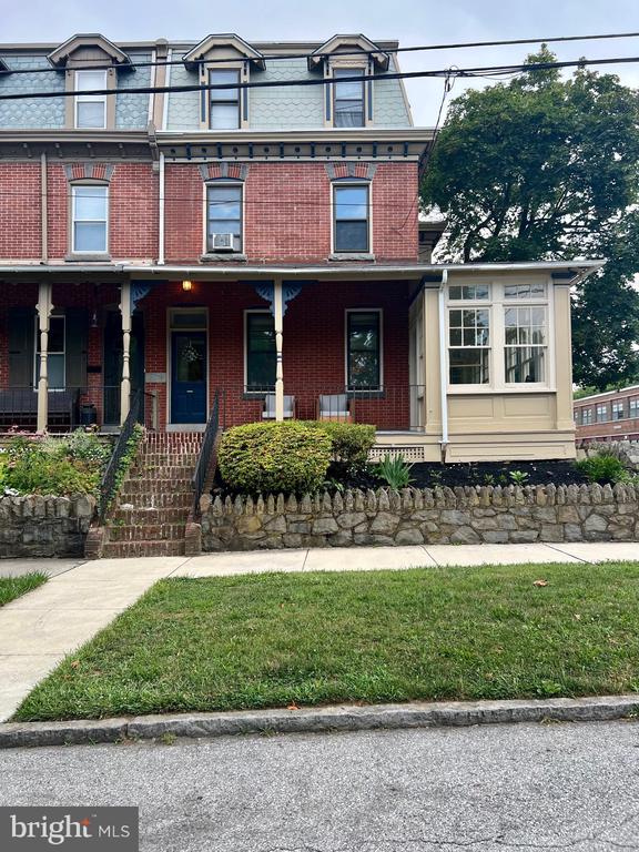 2024 GILPIN AVENUE 1