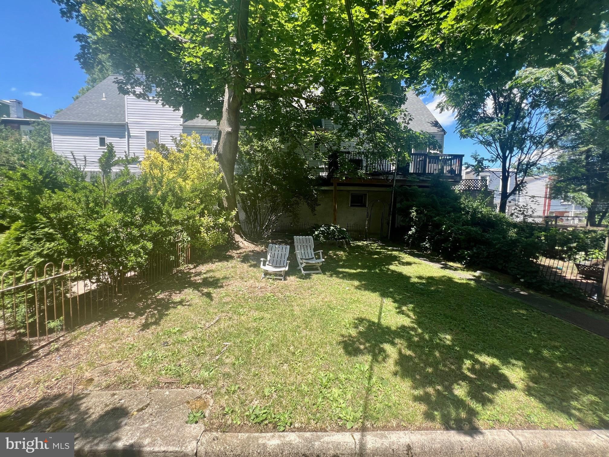 1509 N FRANKLIN STREET 1