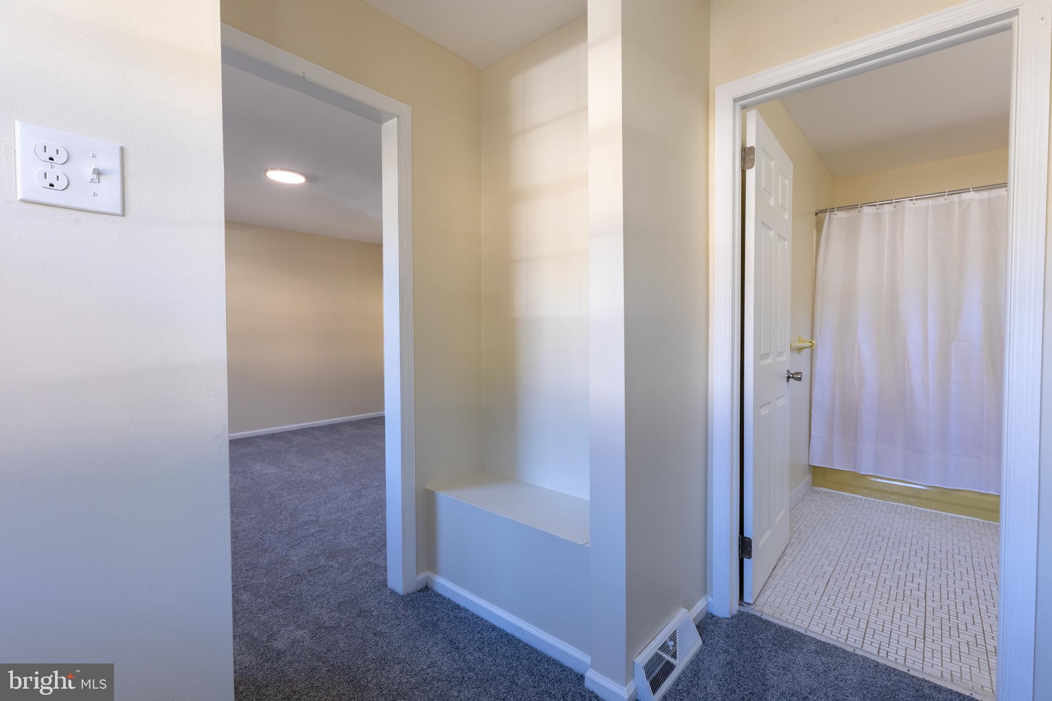 21 PINYON PINE CIRCLE