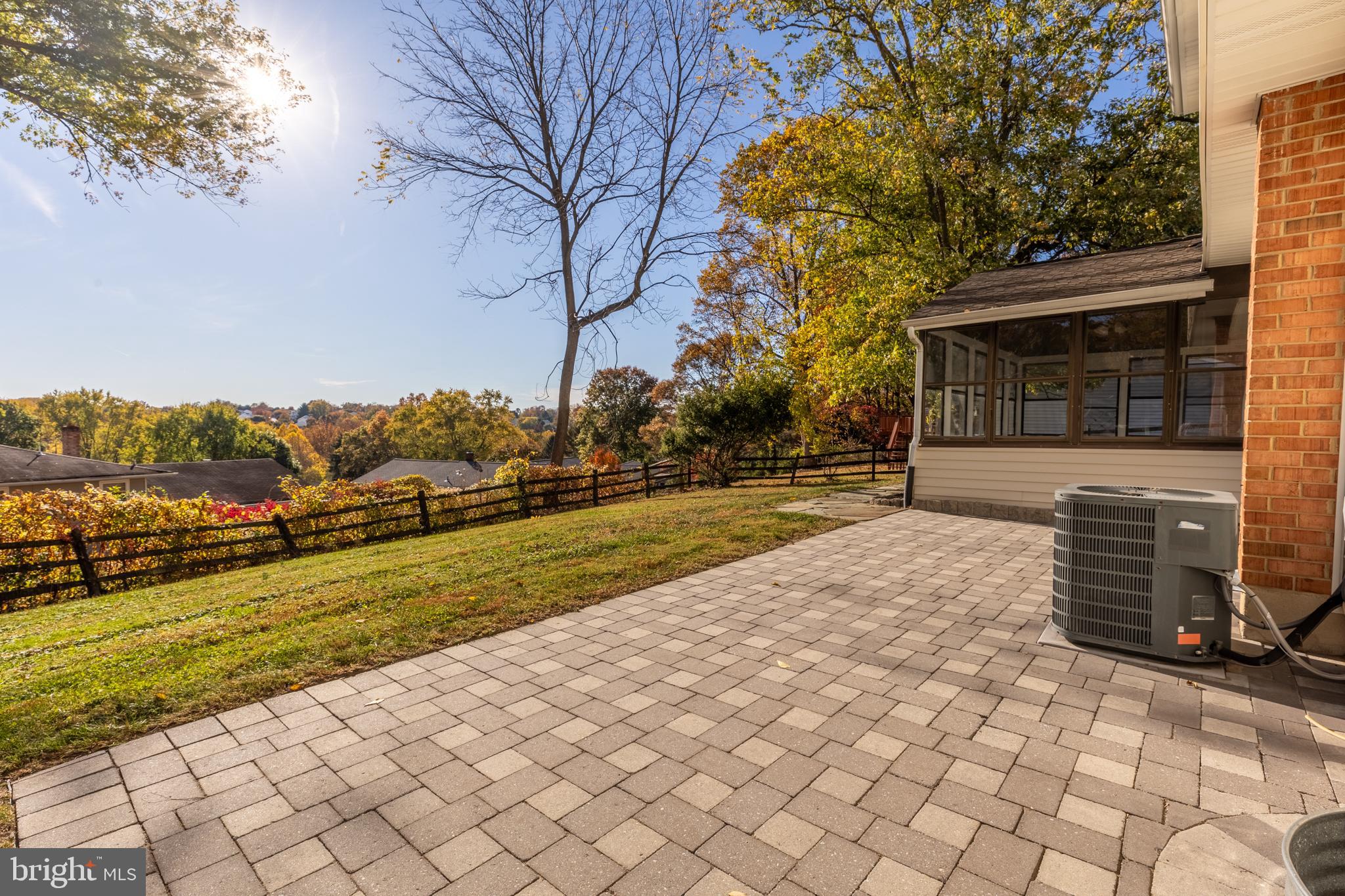 21 PINYON PINE CIRCLE