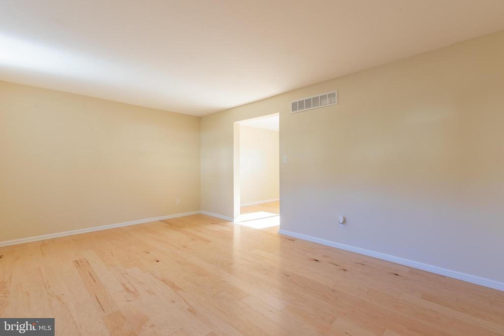 21 PINYON PINE CIRCLE