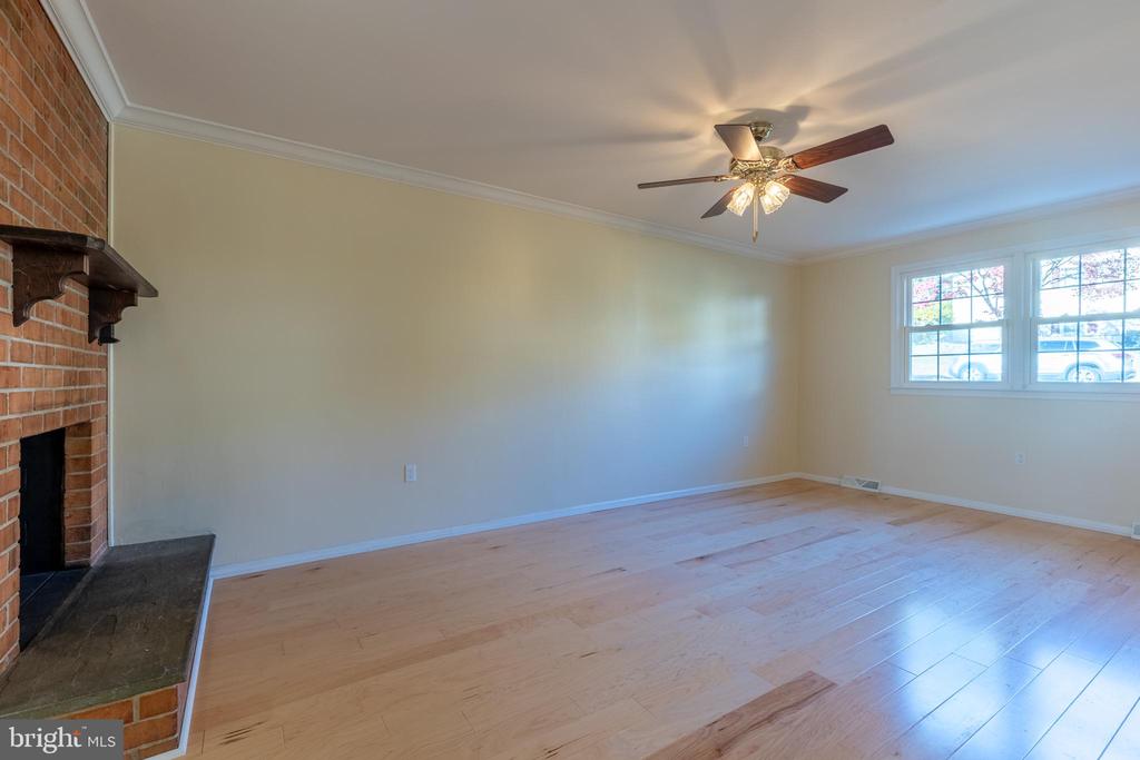 21 PINYON PINE CIRCLE