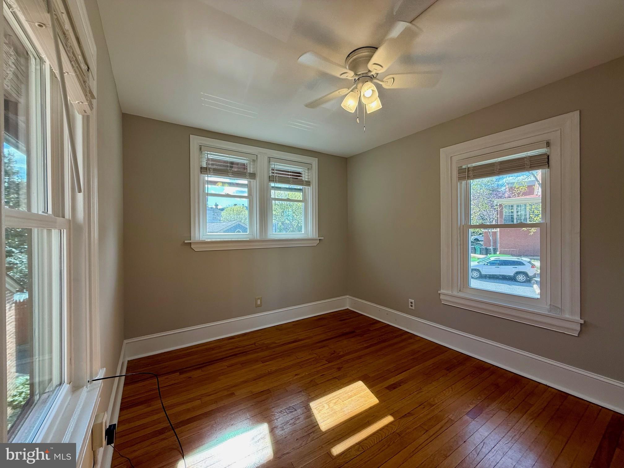 1304 DELAWARE AVENUE 6