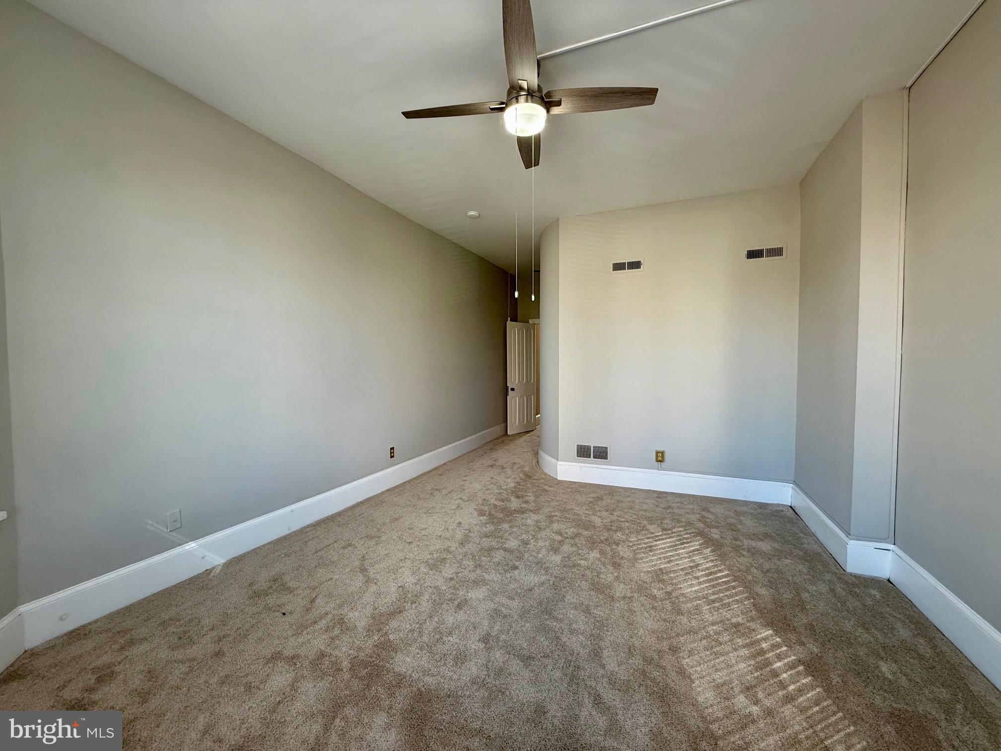 1304 DELAWARE AVENUE 6