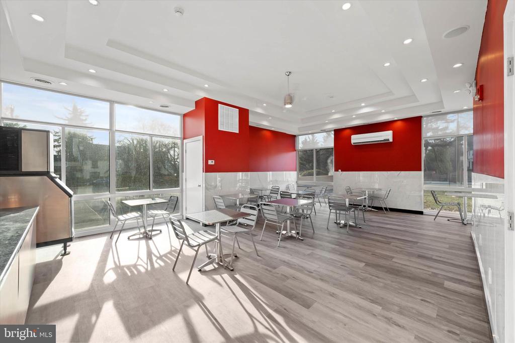 2401 PENNSYLVANIA AVENUE Unit: 103