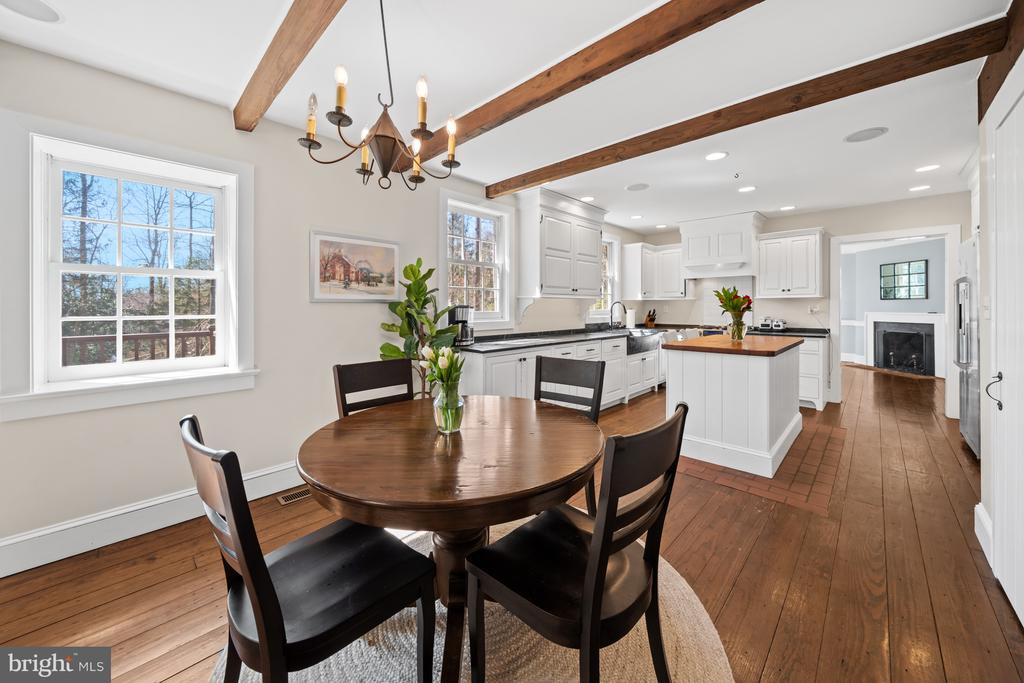 118 CHANDLER LANE