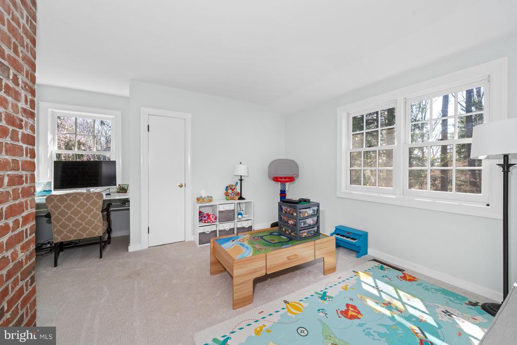 118 CHANDLER LANE