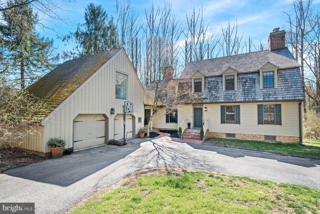 118 CHANDLER LANE