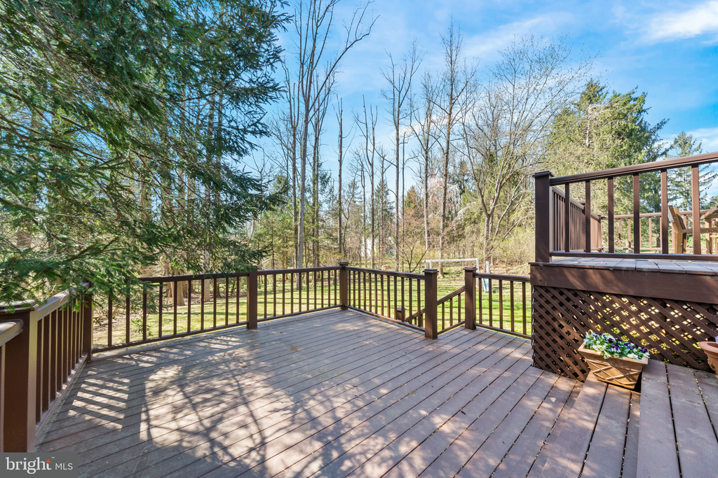 118 CHANDLER LANE