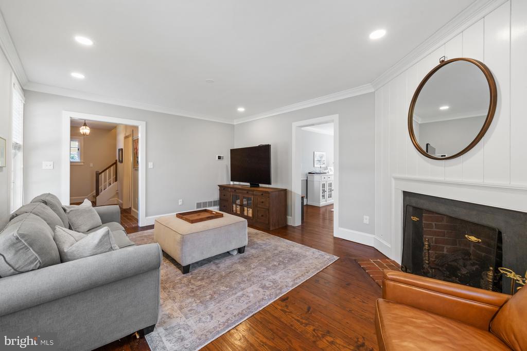 118 CHANDLER LANE