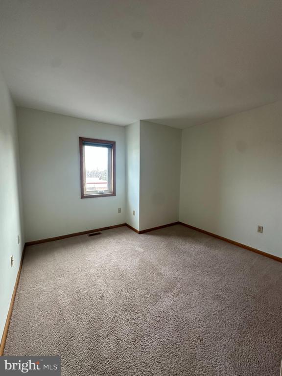 1306 RIVERVIEW AVENUE 7