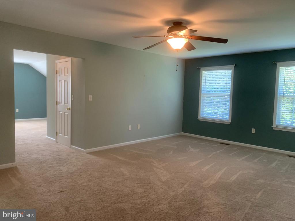2143 BRACKENVILLE ROAD
