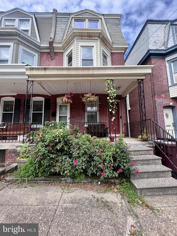 1323 N DUPONT STREET B