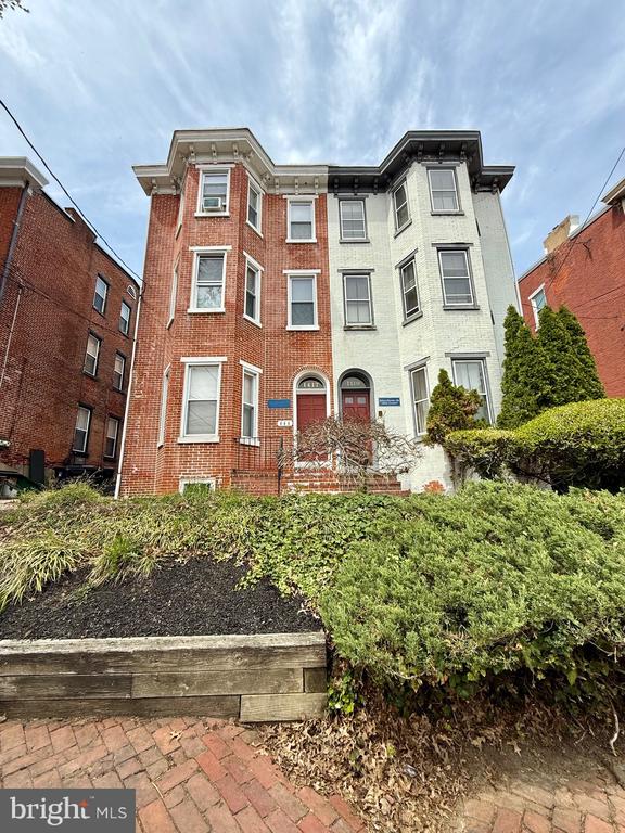 1417 N HARRISON STREET 1