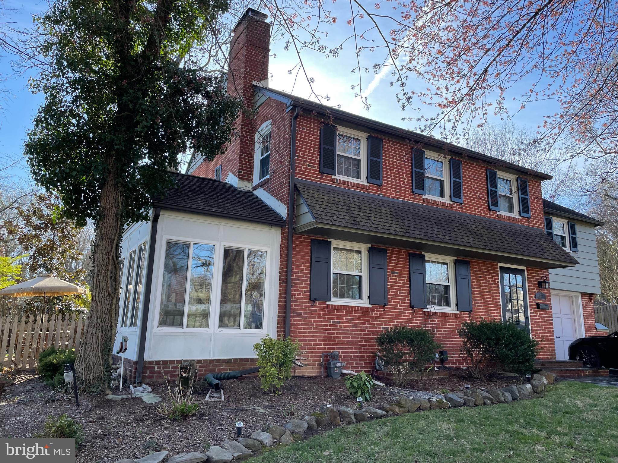 210 NORTH ROAD