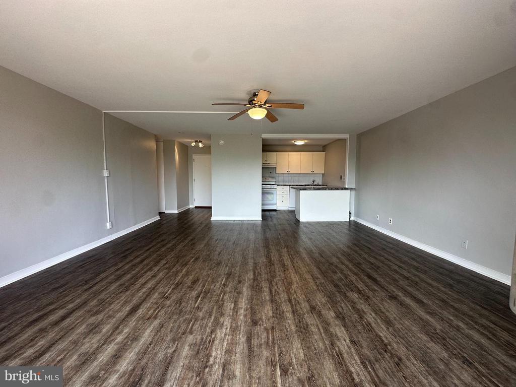 1401 PENNSYLVANIA AVENUE 405